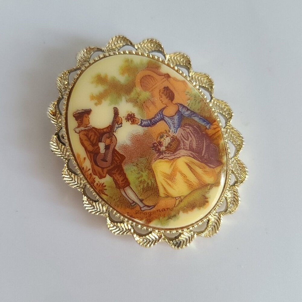 Vintage Victorian courting lovers scenic guitar music brooch pin oval gold tone